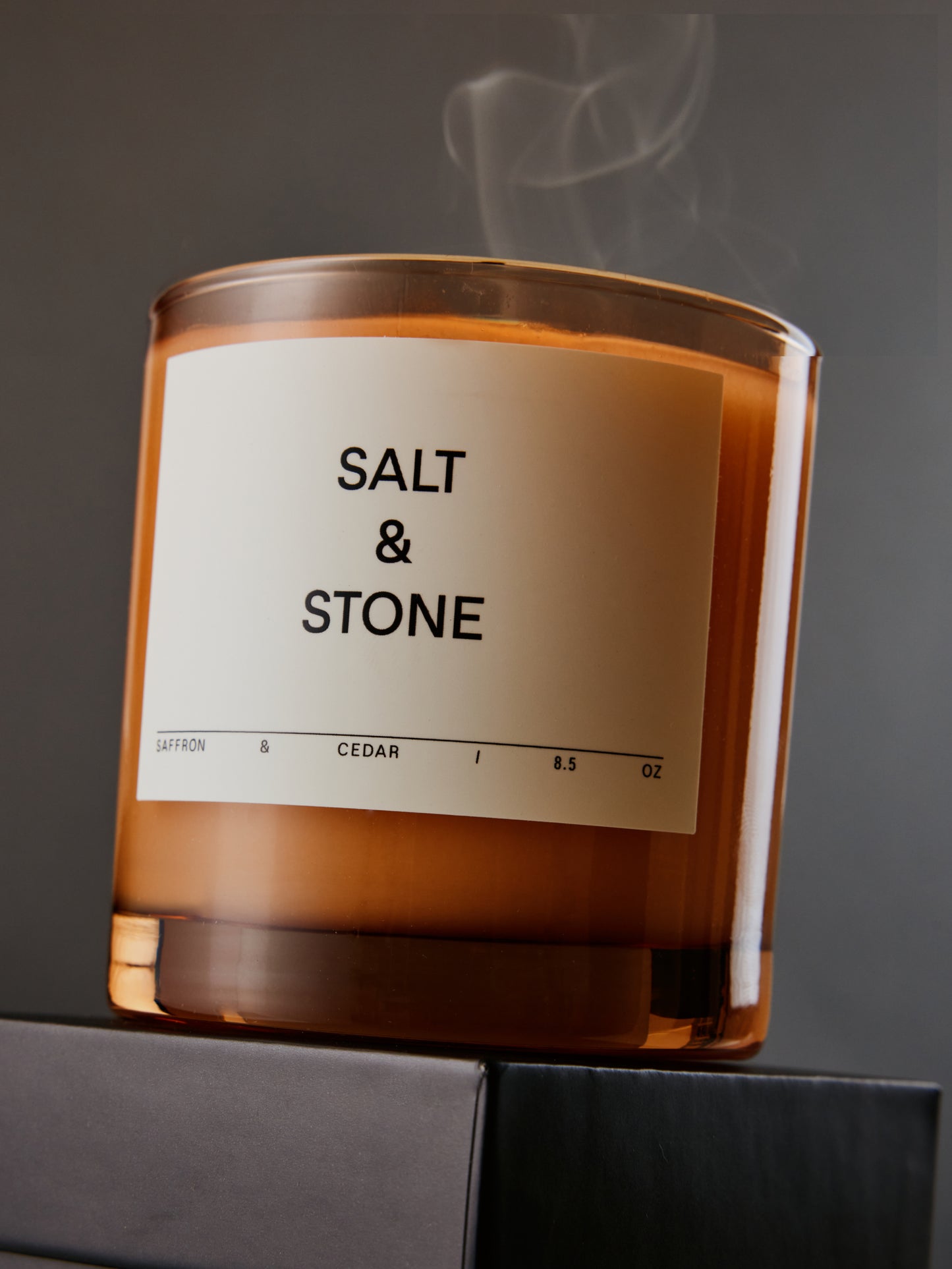 Saffron & Cedar Scented Candle